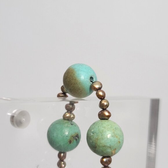 green turquoise beaded necklace w black freshwater pearls and gold filled clasp - Picture 5 of 11